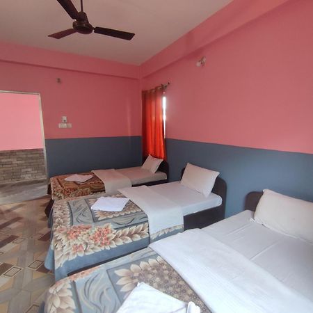 Krishna Inn Pokhara Zewnętrze zdjęcie
