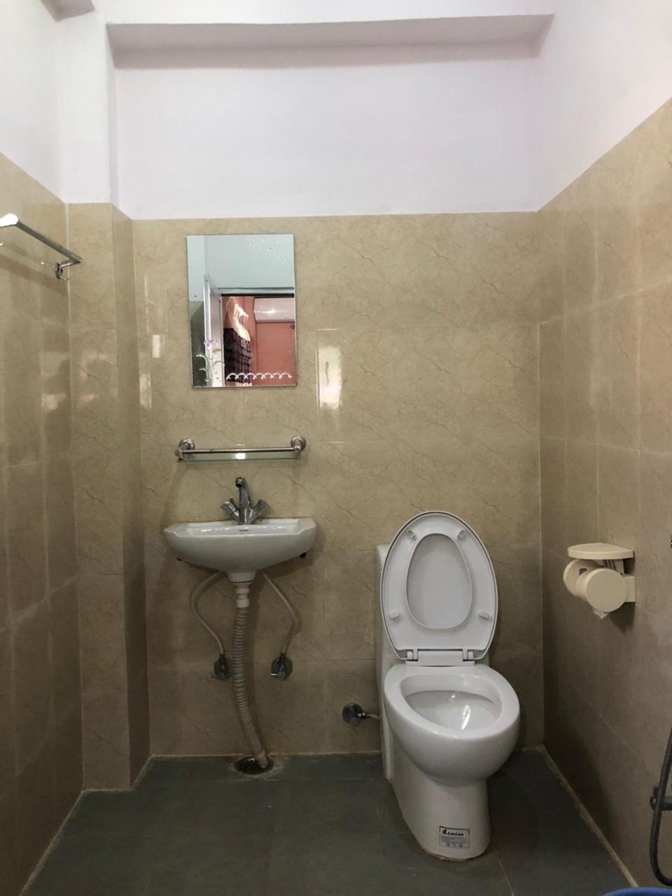 Krishna Inn Pokhara Zewnętrze zdjęcie