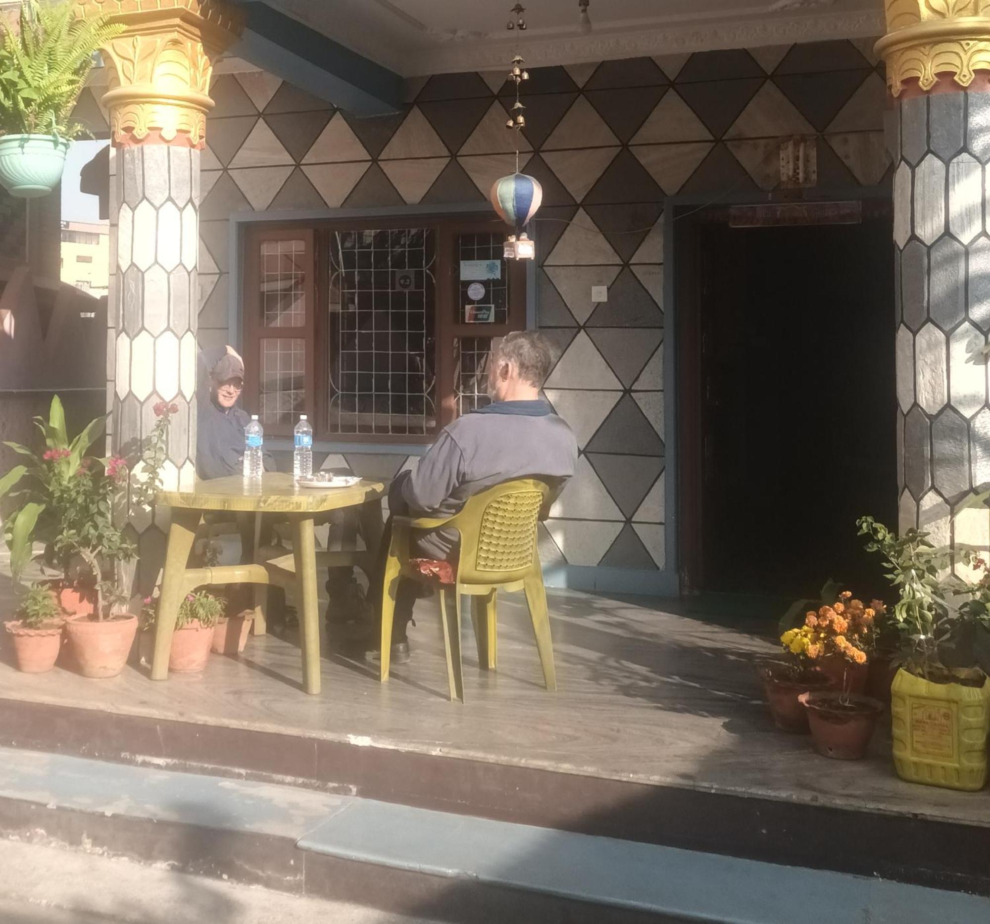 Krishna Inn Pokhara Zewnętrze zdjęcie