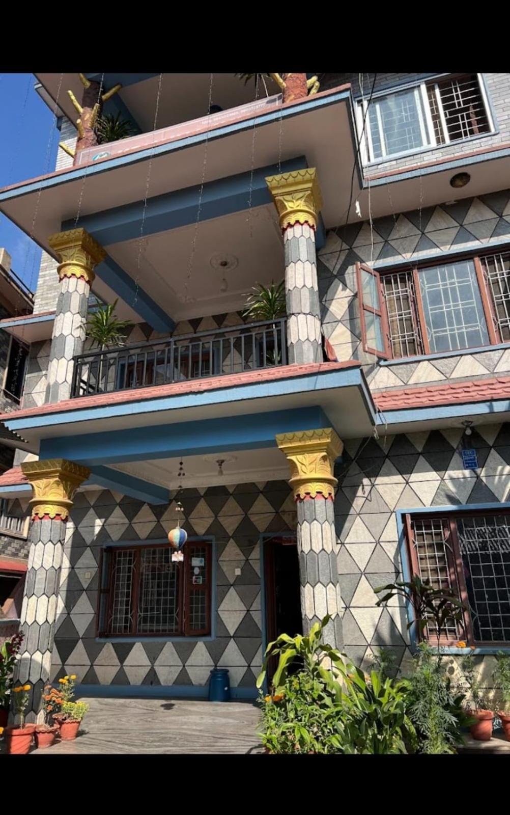 Krishna Inn Pokhara Zewnętrze zdjęcie